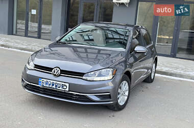 Хэтчбек Volkswagen Golf 2018 в 