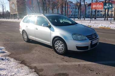 Універсал Volkswagen Golf 2007 в Києві