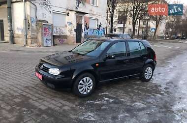 Хетчбек Volkswagen Golf 1999 в Луцьку