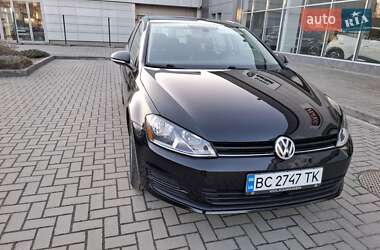 Хэтчбек Volkswagen Golf 2017 в 