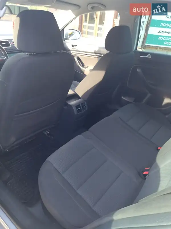 Volkswagen Golf 2011 VIN WVWZZZ1KZBM690278 фото оголошення 7 з 50