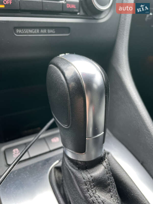 Універсал Volkswagen Golf 2012 в Черкасах