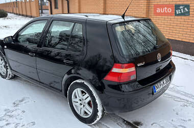 Хетчбек Volkswagen Golf 2003 в Красилові