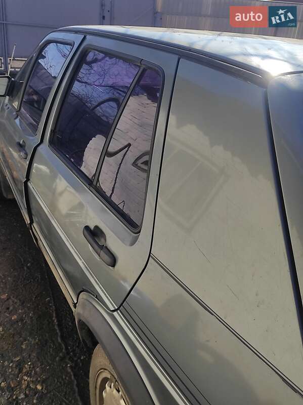 Хэтчбек Volkswagen Golf 1987 в Шполе