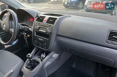 Універсал Volkswagen Golf 2009 в 