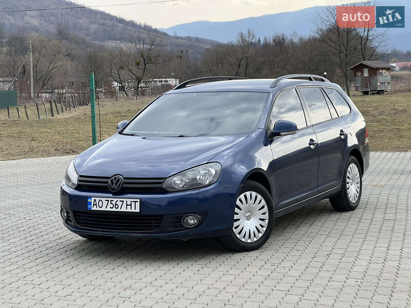 Универсал Volkswagen Golf 2011 в Мукачево