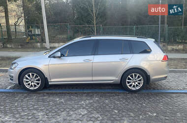 Універсал Volkswagen Golf 2015 в Львові