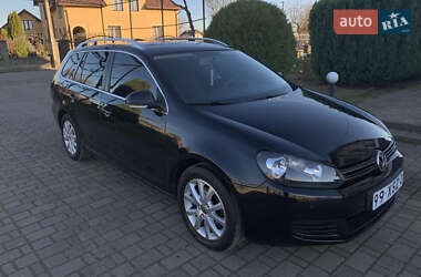 Універсал Volkswagen Golf 2012 в Калуші