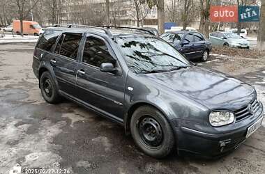 Універсал Volkswagen Golf 2003 в Софіївській Борщагівці