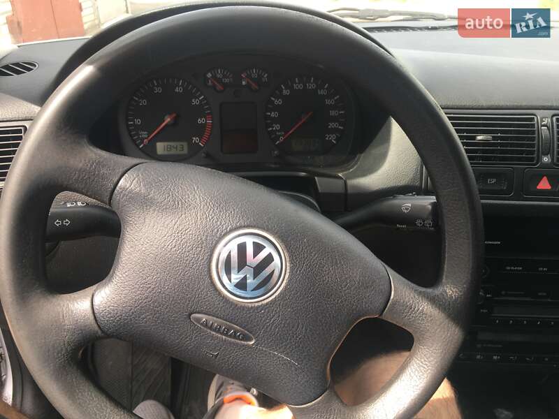 Универсал Volkswagen Golf 2001 в Кременчуге