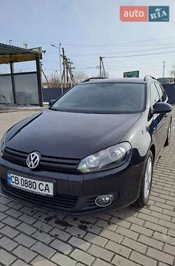 Універсал Volkswagen Golf 2012 в Києві