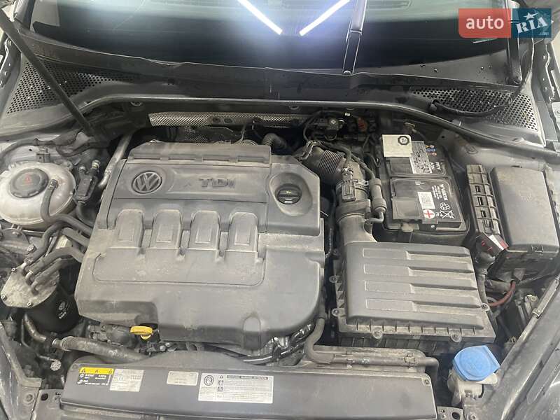 Универсал Volkswagen Golf 2018 в Киеве