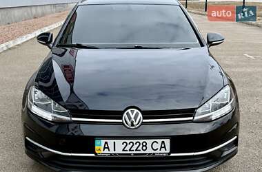 Хетчбек Volkswagen Golf 2019 в Києві