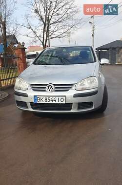 Хетчбек Volkswagen Golf 2007 в Рівному