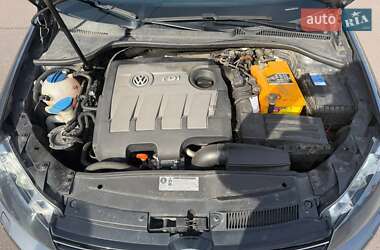 Универсал Volkswagen Golf 2011 в 