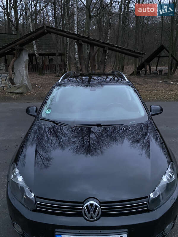 Універсал Volkswagen Golf 2011 в Галичі