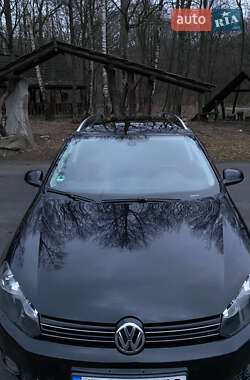 Универсал Volkswagen Golf 2011 в 