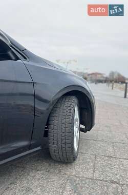 Хэтчбек Volkswagen Golf 2015 в 
