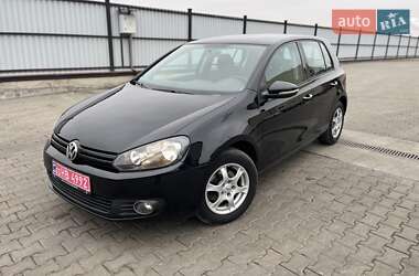 Хэтчбек Volkswagen Golf 2011 в Луцке