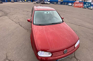 Хетчбек Volkswagen Golf 2000 в Києві