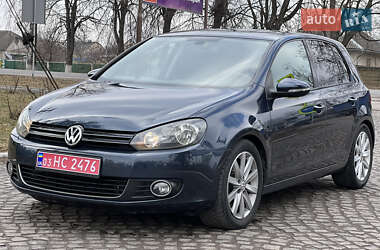 Хэтчбек Volkswagen Golf 2008 в Староконстантинове