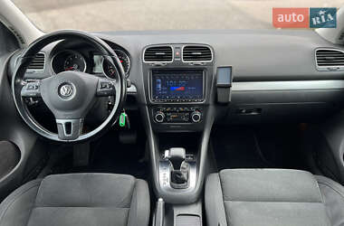 Хэтчбек Volkswagen Golf 2008 в Староконстантинове