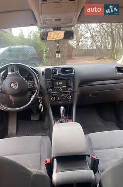 Универсал Volkswagen Golf 2012 в 