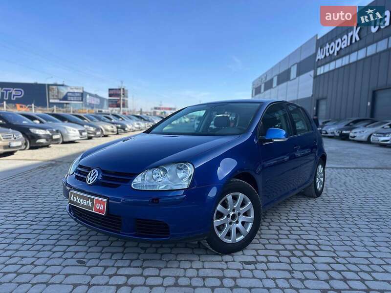 Volkswagen Golf 2004