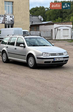 Универсал Volkswagen Golf 1999 в Ровно