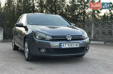 Хетчбек Volkswagen Golf 2010 в Калуші