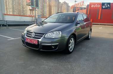 Универсал Volkswagen Golf 2008 в Киеве