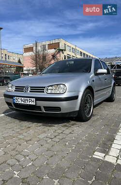 Хэтчбек Volkswagen Golf 2001 в Львове