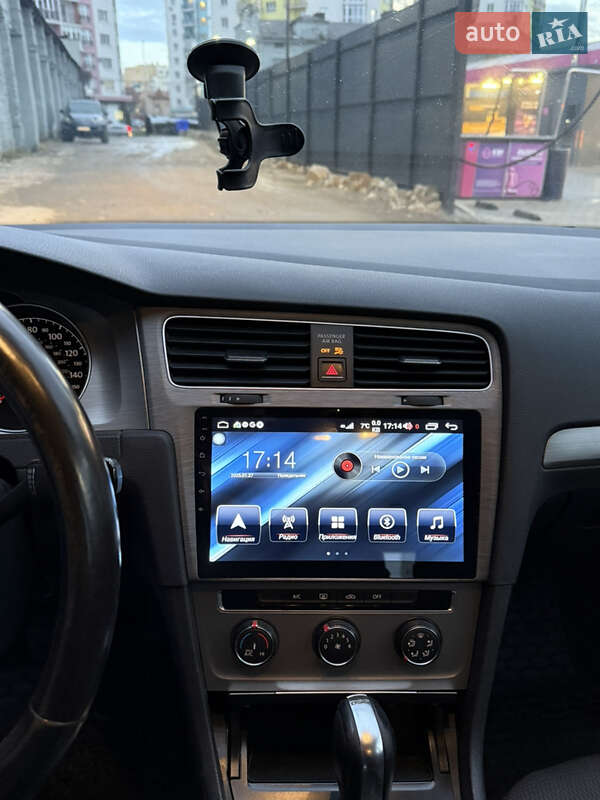 Універсал Volkswagen Golf 2015 в Львові