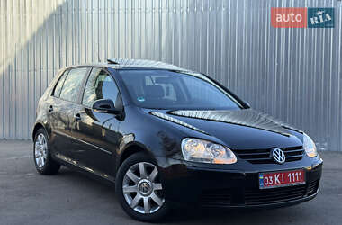 Хэтчбек Volkswagen Golf 2006 в Березане