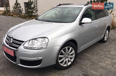 Универсал Volkswagen Golf 2009 в Луцке