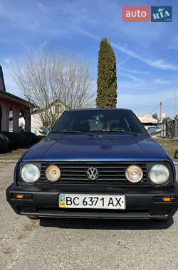 Хетчбек Volkswagen Golf 1986 в Дубні