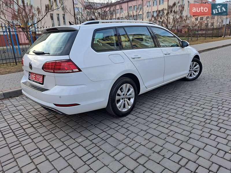 Универсал Volkswagen Golf 2019 в Луцке фото 3 Универсал Volkswagen Golf 2019 в Луцке