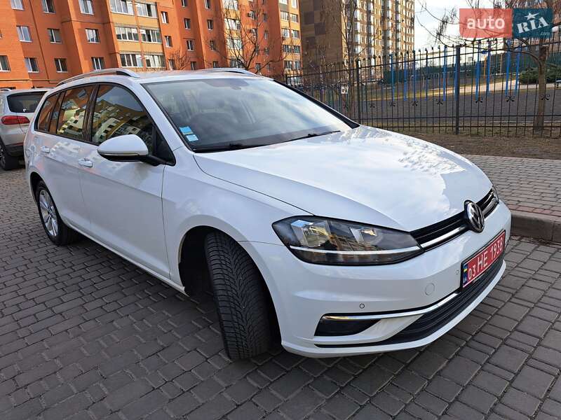 Универсал Volkswagen Golf 2019 в Луцке фото 8 Универсал Volkswagen Golf 2019 в Луцке