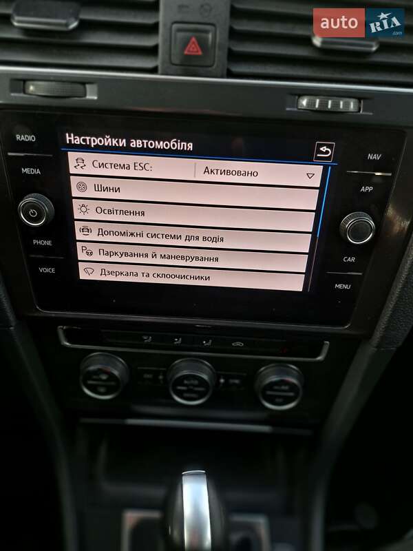 Универсал Volkswagen Golf 2019 в Луцке фото 33 Универсал Volkswagen Golf 2019 в Луцке