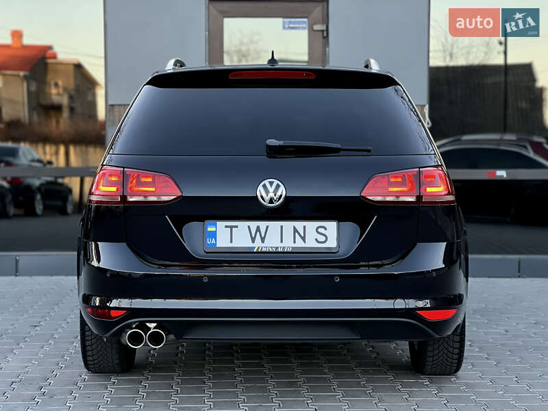 Универсал Volkswagen Golf 2015 в Одессе