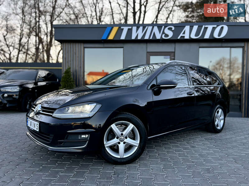 Универсал Volkswagen Golf 2015 в Одессе