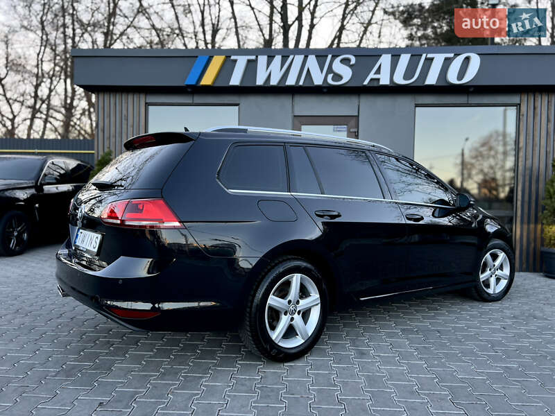 Универсал Volkswagen Golf 2015 в Одессе