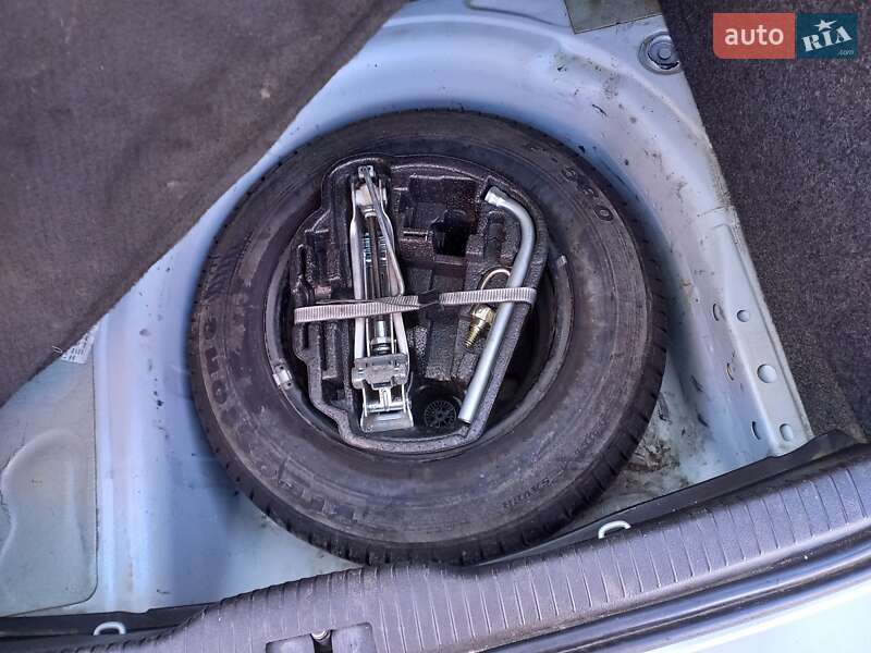 Хетчбек Volkswagen Golf 1998 в Полтаві