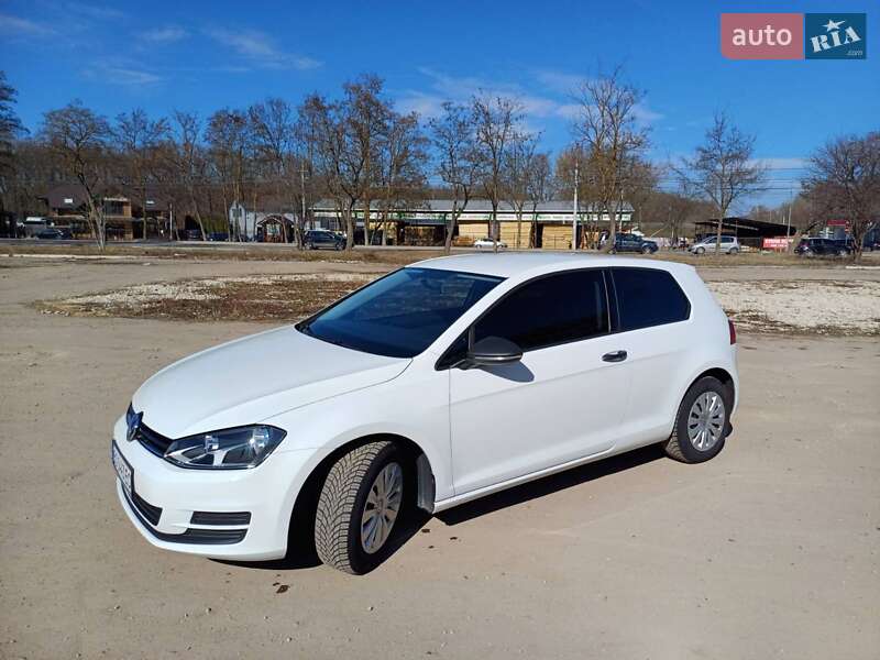Хетчбек Volkswagen Golf 2013 в Тернополі