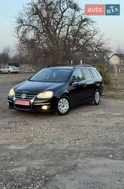 Універсал Volkswagen Golf 2009 в Долині