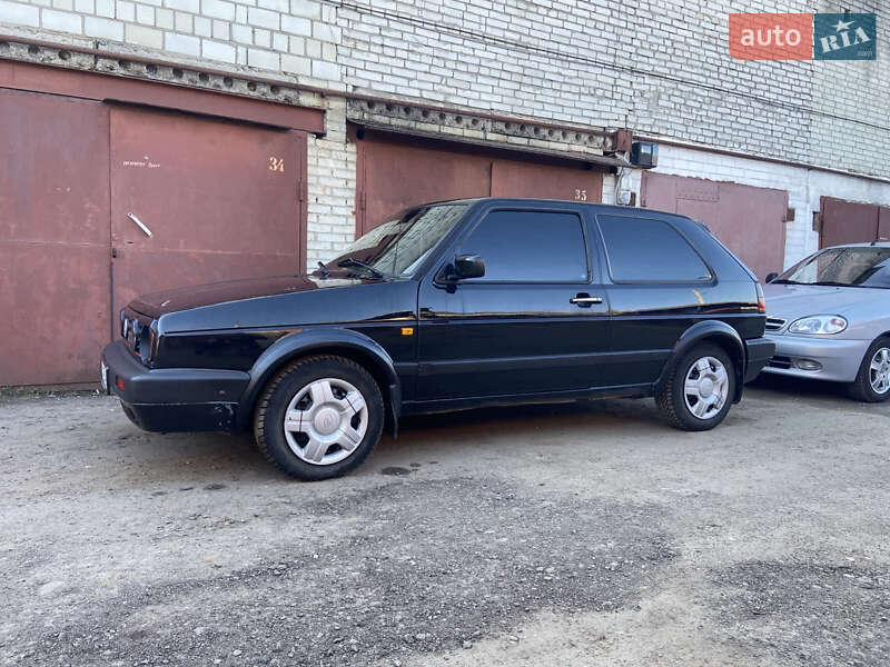 Хэтчбек Volkswagen Golf 1991 в Львове