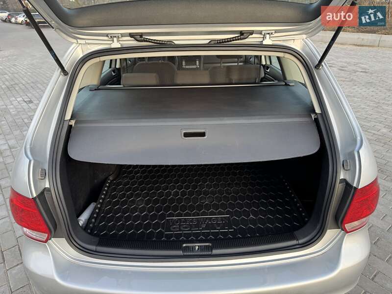 Универсал Volkswagen Golf 2007 в Виннице
