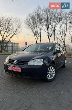 Хетчбек Volkswagen Golf 2006 в Києві