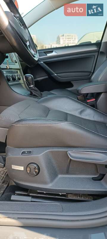 Універсал Volkswagen Golf 2017 в Боярці