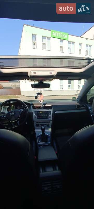 Універсал Volkswagen Golf 2017 в Боярці